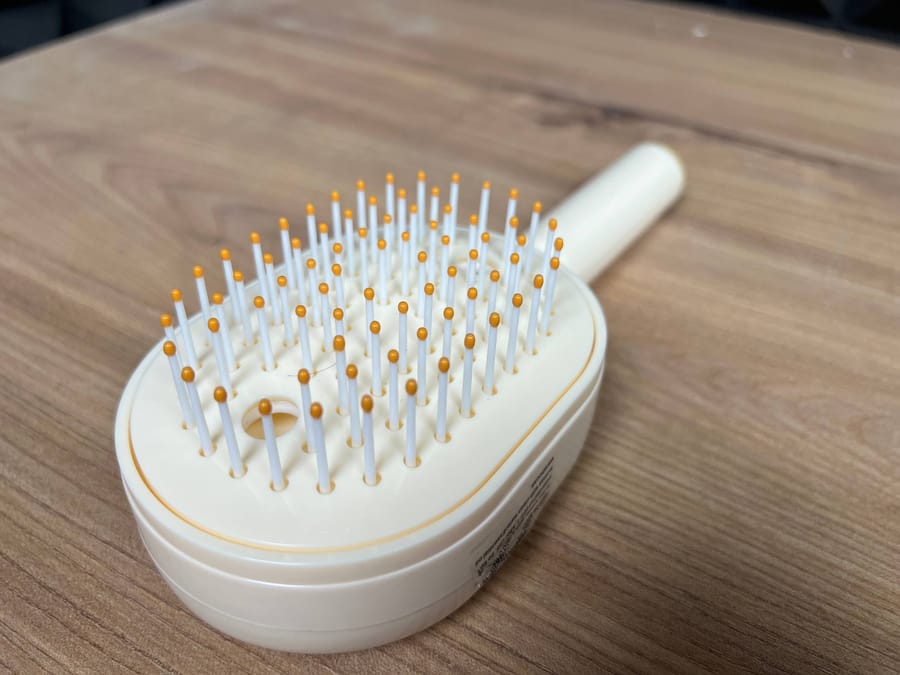 مشط وفرشاة توزيع الزيوت والسيروم الكهربائية — صورة 9