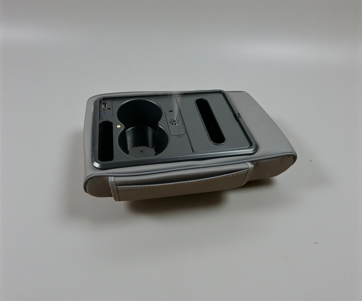 مسند ذراع سيارة مع مبخرة وعطر - 1