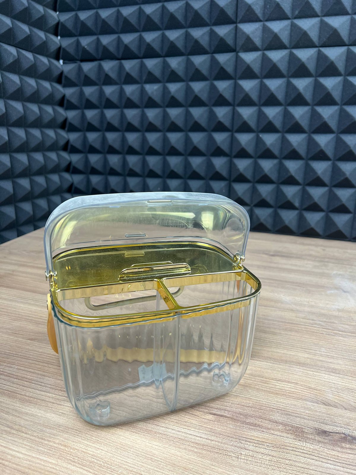 حافظة وموزع مناديل ورقية أنيقة - 1